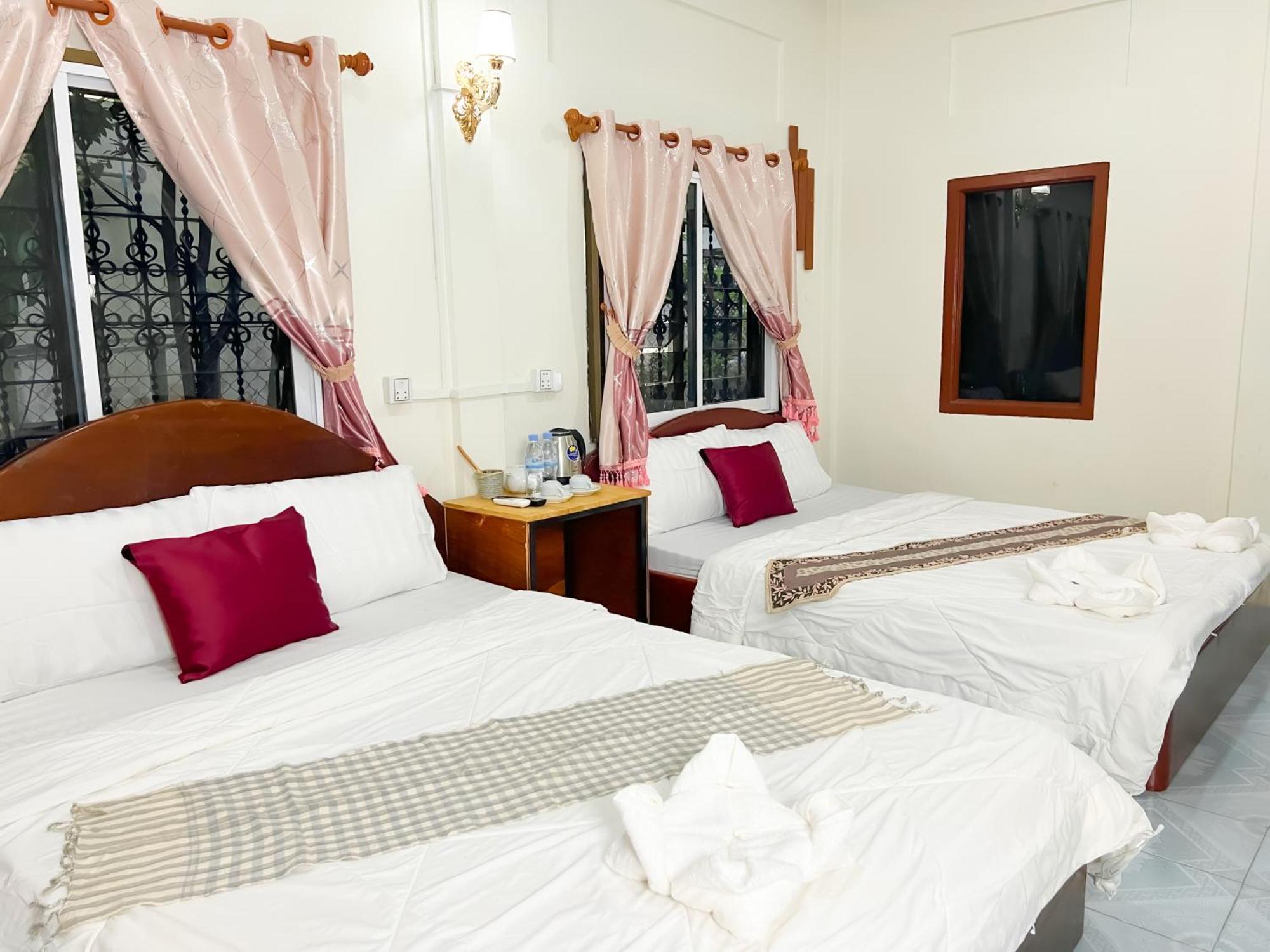 Lotus Blanc Homestay Villa Battambang Exterior foto
